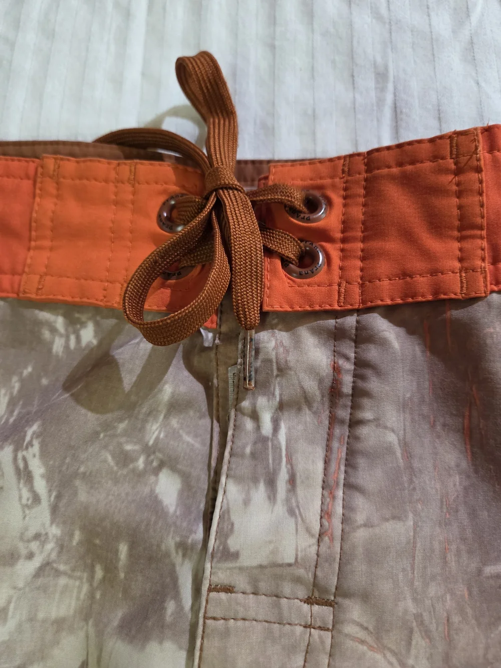 PrAna Board Shorts Swim Trunks Abstract Art Grunge Men’s 28